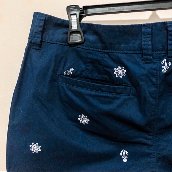 Old Navy Chino Shorts - size 6 - Picture 5 of 5